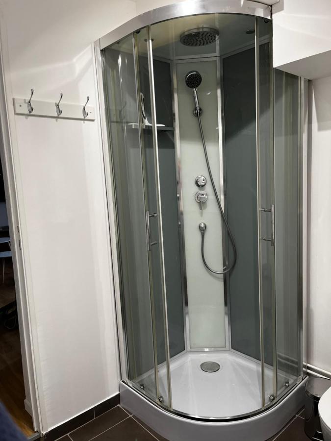 Lcy Home - Superbe Appartement De Plein Pied Mantes-la-Ville Екстериор снимка